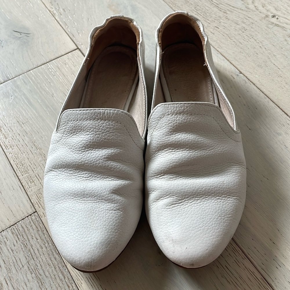 Yosi Samira White Slip On Leather Flats | Size 5